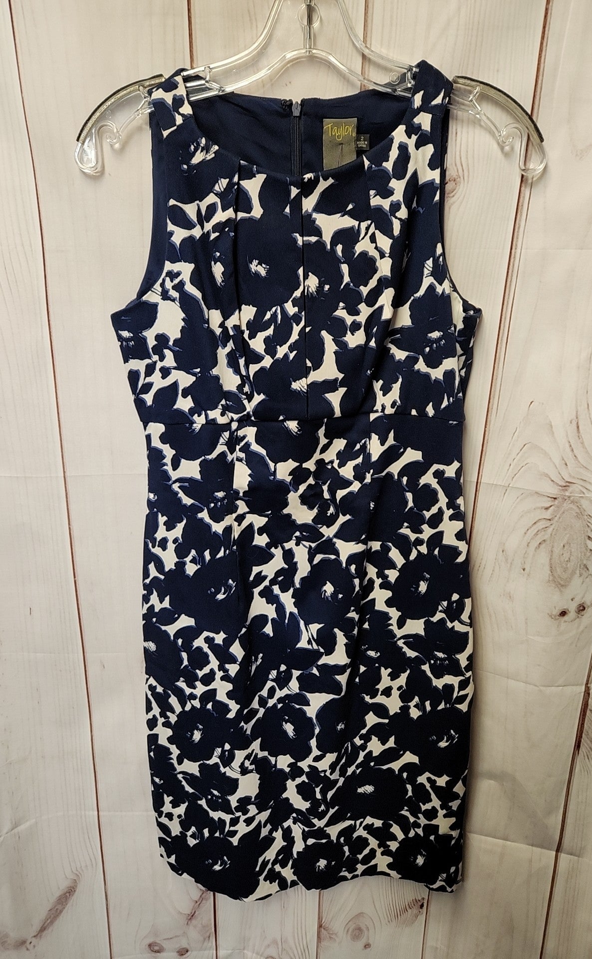 Taylor Women's Size 2 Navy & White Floral Dress