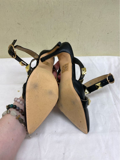 Nicole Miller Women's Size 6-1/2 Black Pumps
