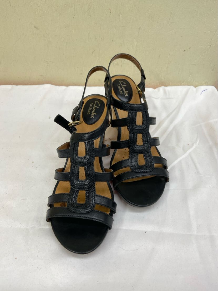 Clarks Women's Size 8 Black Sandals