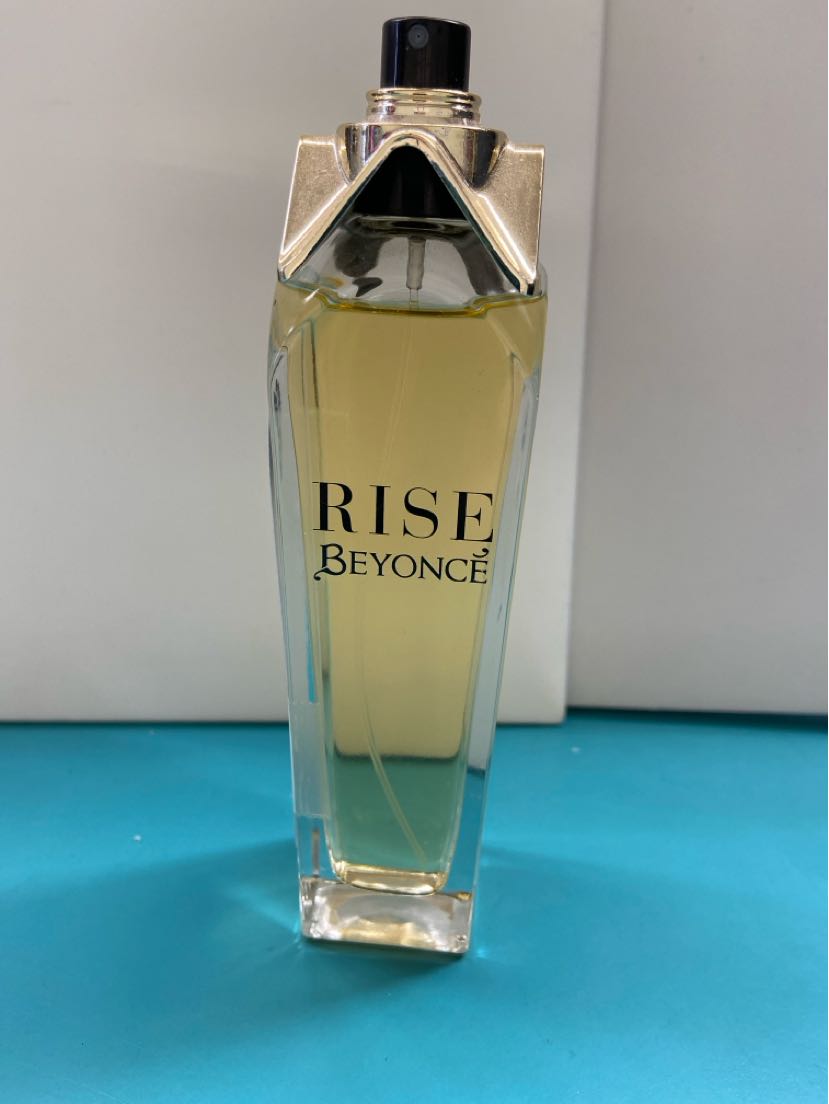 Beyonce Rise Eau de Parfum 3.4 fl oz Perfume (Missing Lid)
