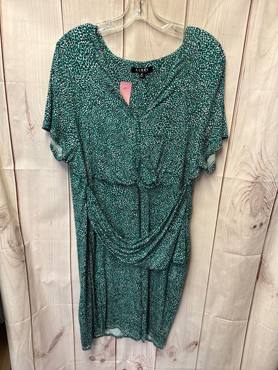Rebel Women's Size 1X Green Dress