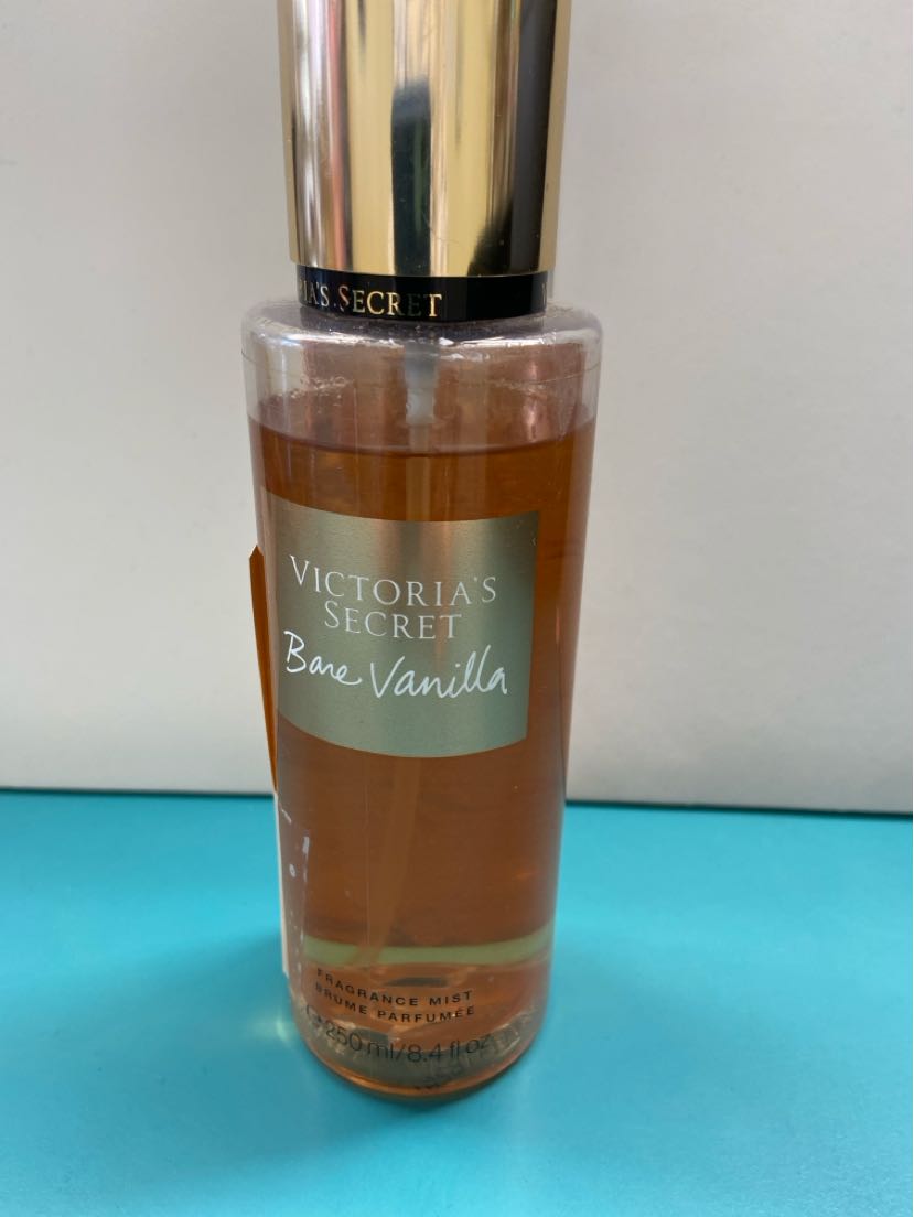 Victoria's Secret Bare Vanilla Fragrance Mist 8.4fl oz Perfume