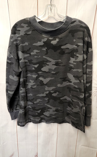 Gap Women's Size M Gray Camo Sweatshirt