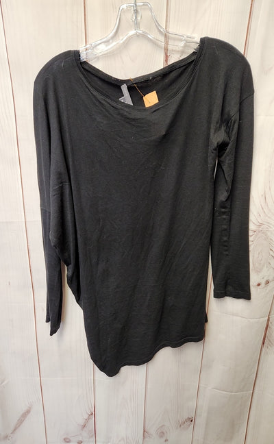 vince. Women's Size M Black Long Sleeve Top