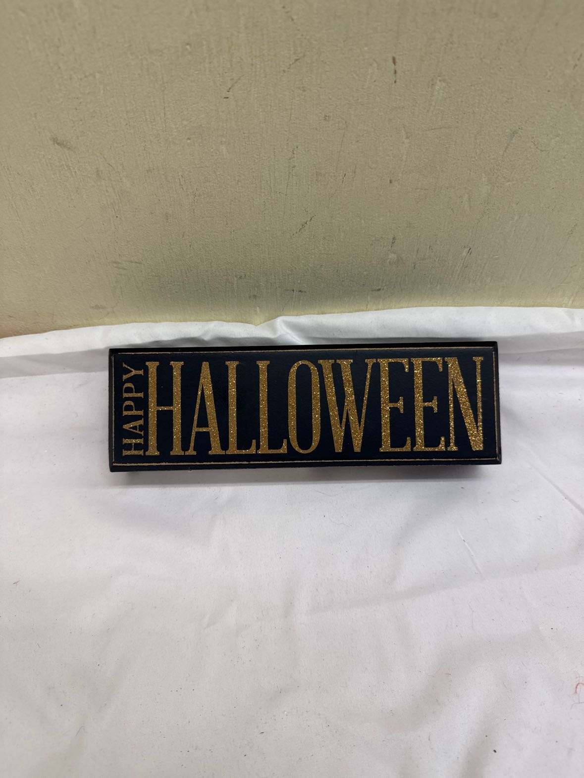 Happy Halloween Sign