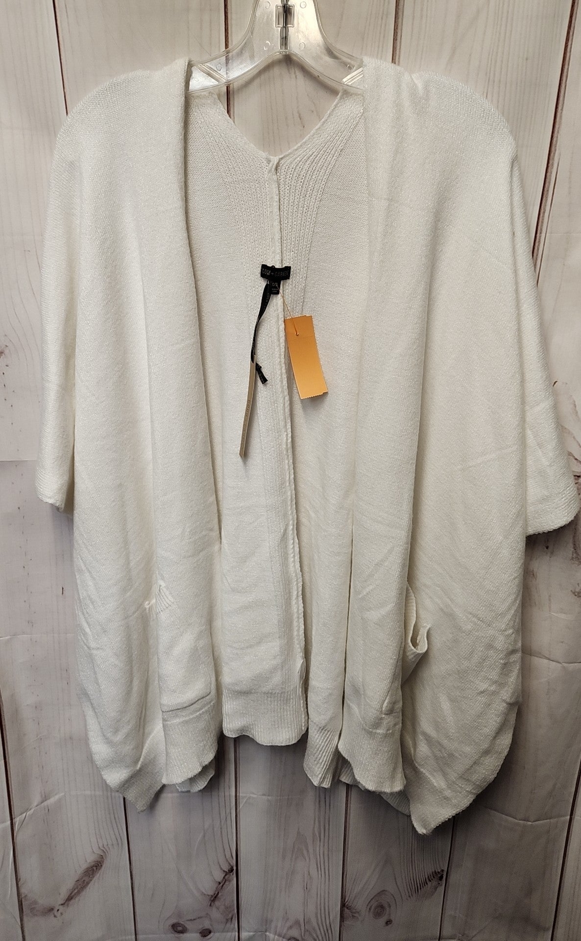 NWT Coco & Carmen Women's Size One Size White Cardigan