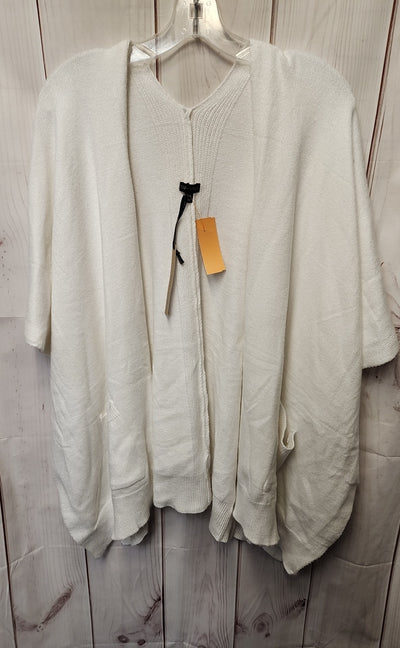 NWT Coco & Carmen Women's Size One Size White Cardigan