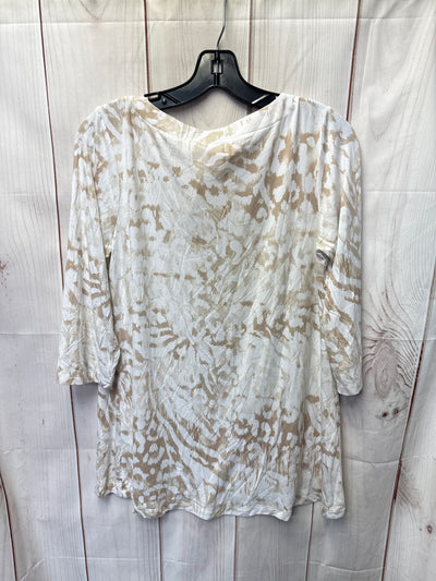 Belle by Kim Gravel Women's Size XS White & Tan 3/4 Sleeve Top