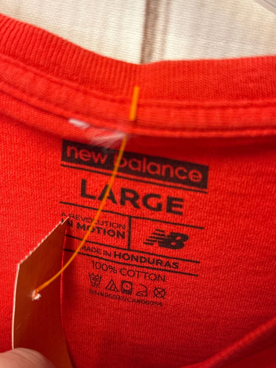 New Balance Women's Size L Red Short Sleeve Top