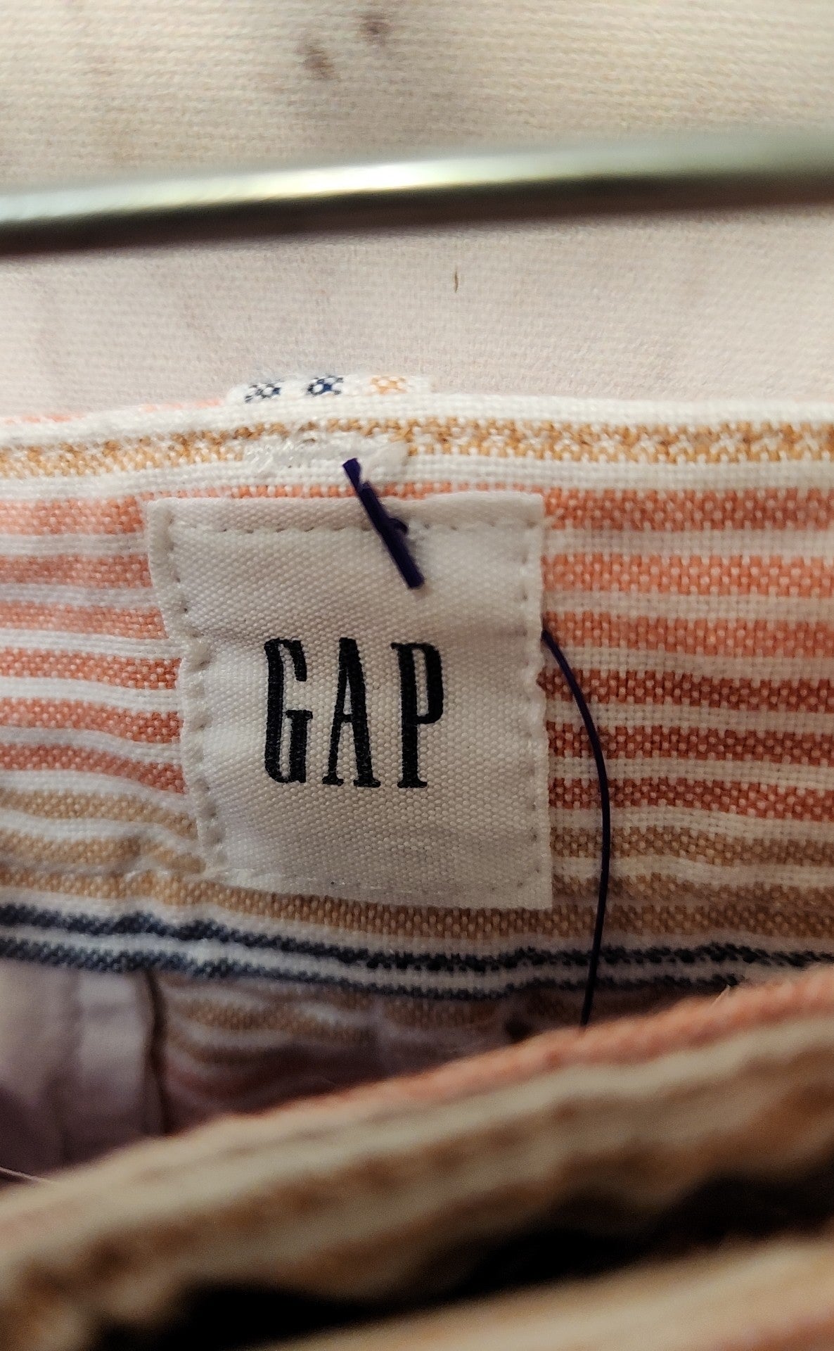 Gap Women's Size 4 Pink Shorts City Short