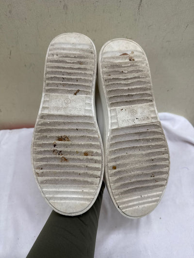 Steve Madden Women's Size 6 White Sneakers Shoes