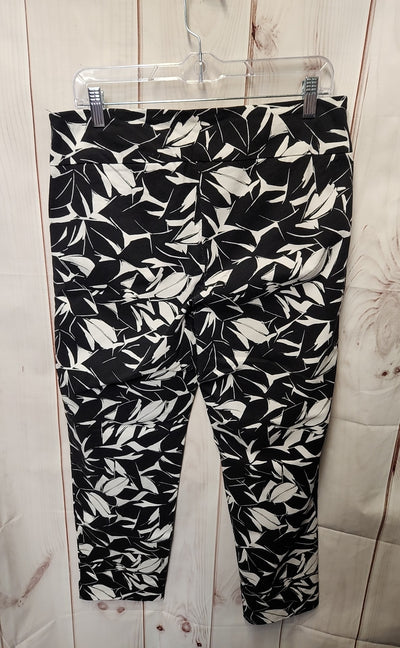 Roz & Ali Women's Size 14 Black & White Floral Pants