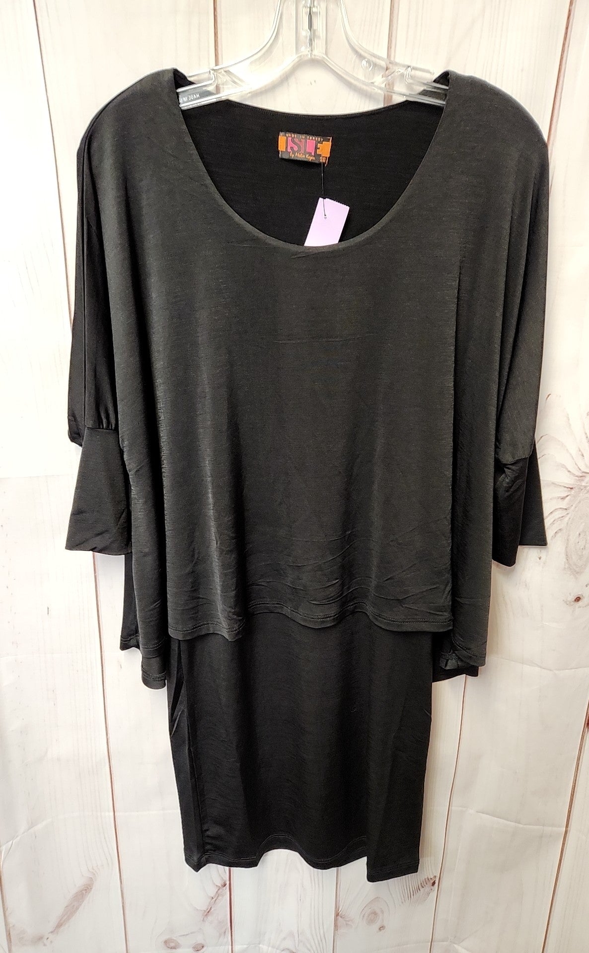 Isle Women's Size XS Black Dress
