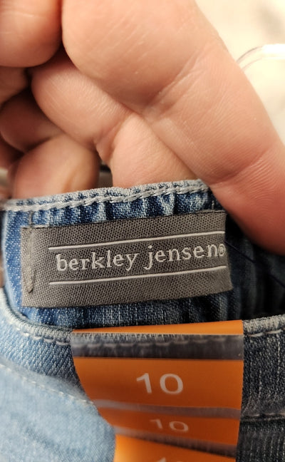 NWT Berkley Jensen Girl's Size 10 Blue Skorts