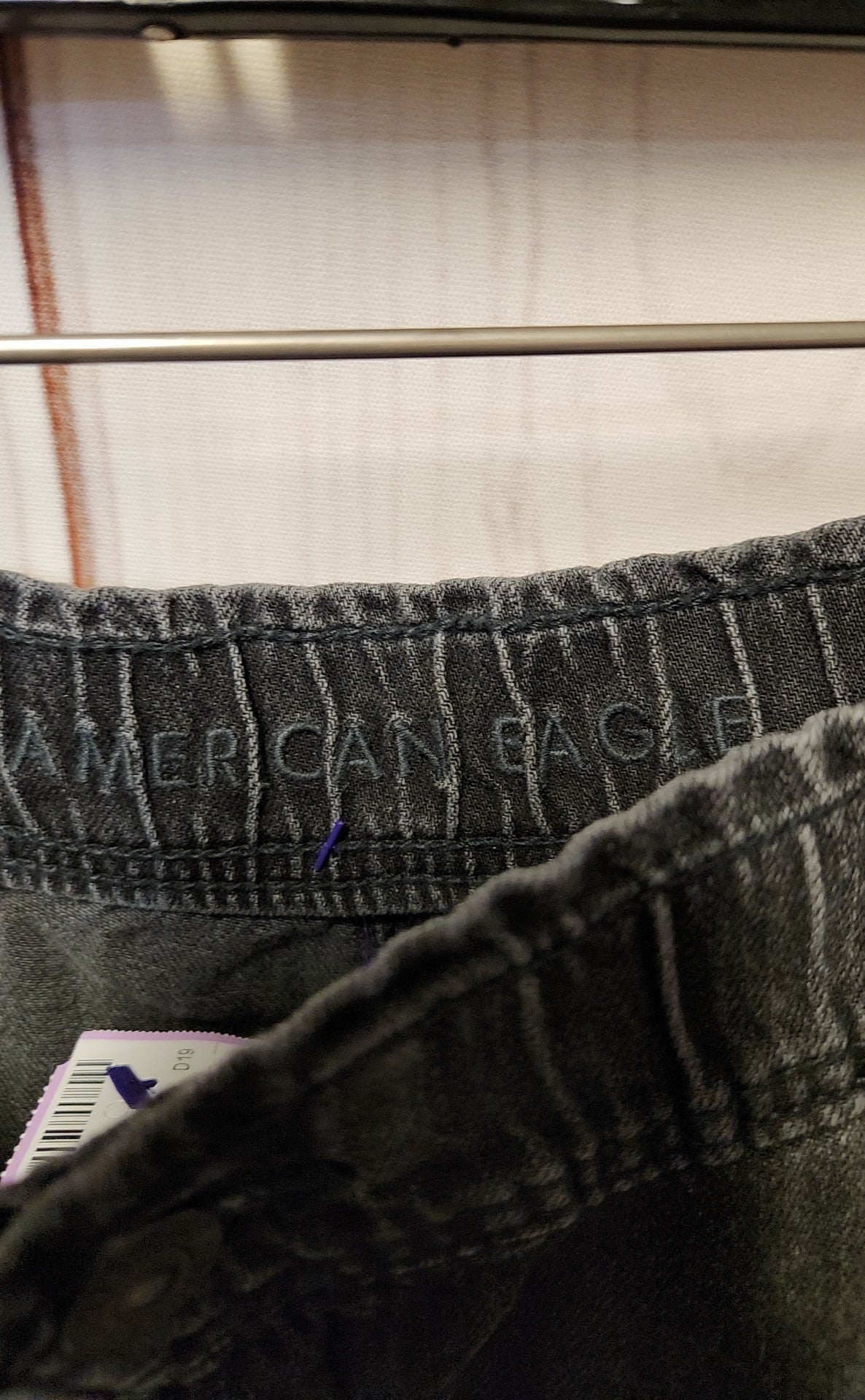 American Eagle Women's Size 12 Black Shorts Mom Short