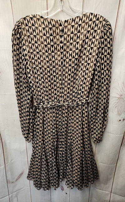 Tahari Women's Size 4 Black & Beige Dress