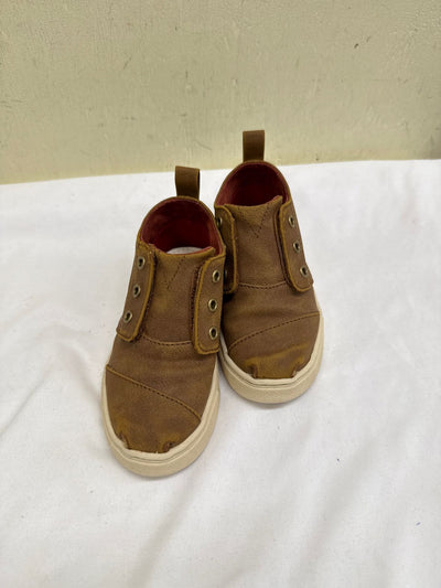 Toms Boy's Size 8 Brown Shoes