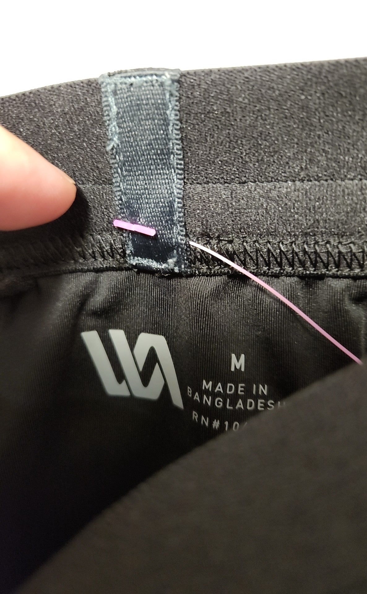 VRST Men's Size M Black Shorts