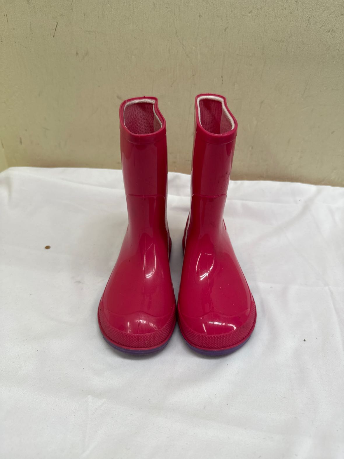 Canada Girl's Size 9 Pink Boots