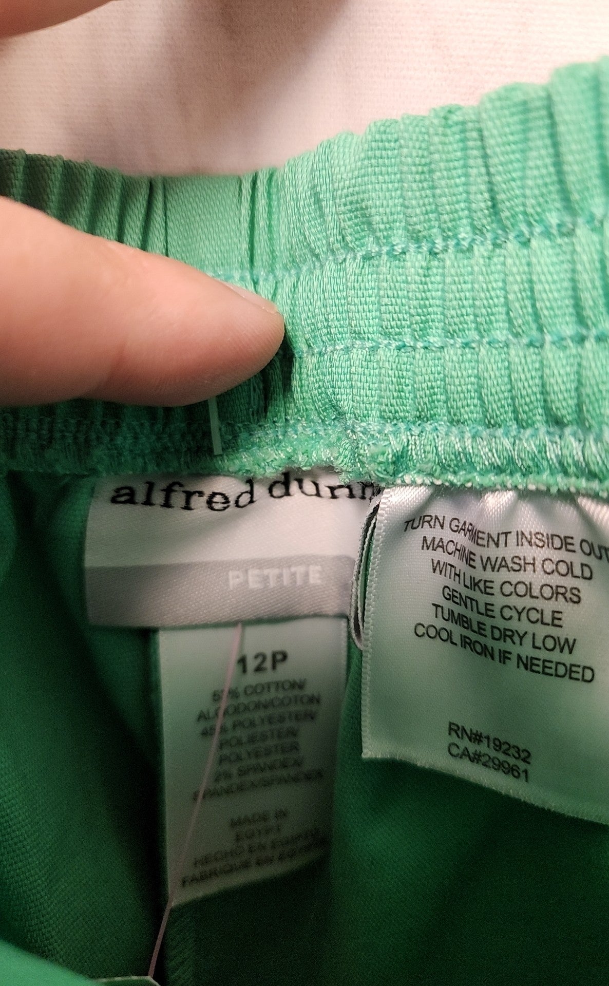 NWT Alfred Dunner Women's Size 12 Petite Green Pants