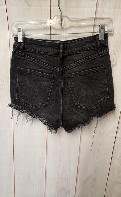 Zara Women's Size 4 Black Shorts