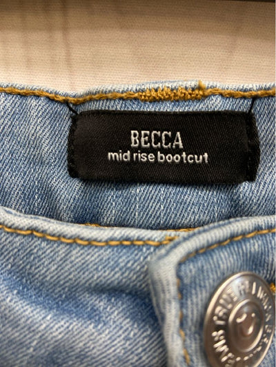 True Religion Women's Size 31 (11-12) Blue Jeans Becca Mid Rise Bootcut