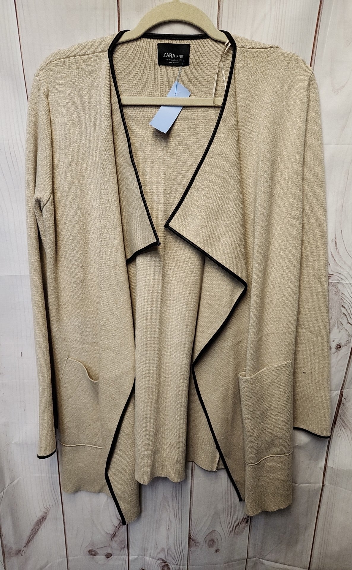Zara Women's Size M Beige Cardigan