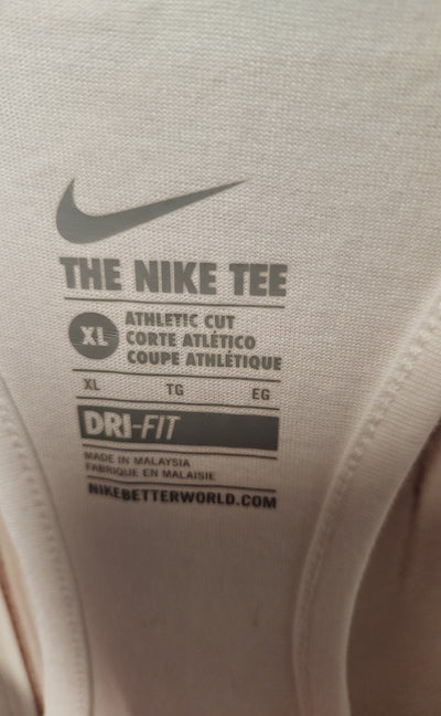 Nike Women's Size XL White Sleeveless Top