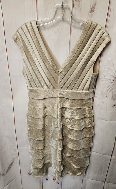 Adrianna Papell Women's Size 4 Gold Dress