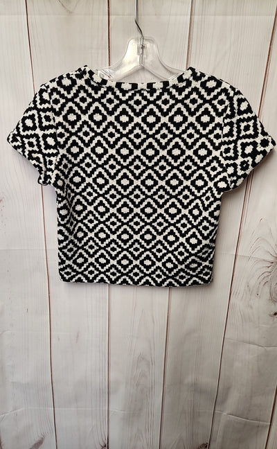 Aqua Women's Size S Black & White Short Sleeve Top