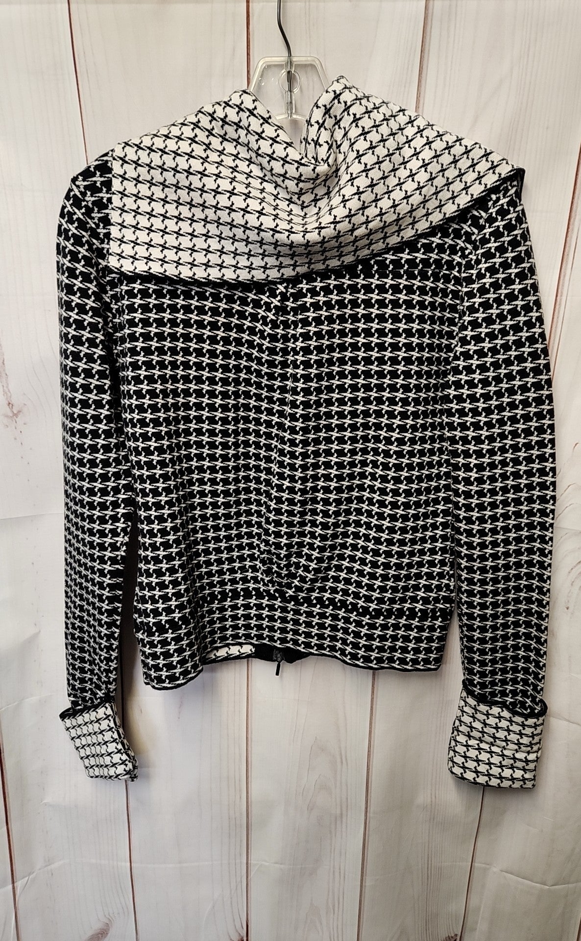 Cyrus Women's Size S Black & White Cardigan