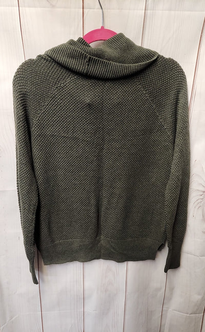 Max Studio Women's Size M Green Sweater