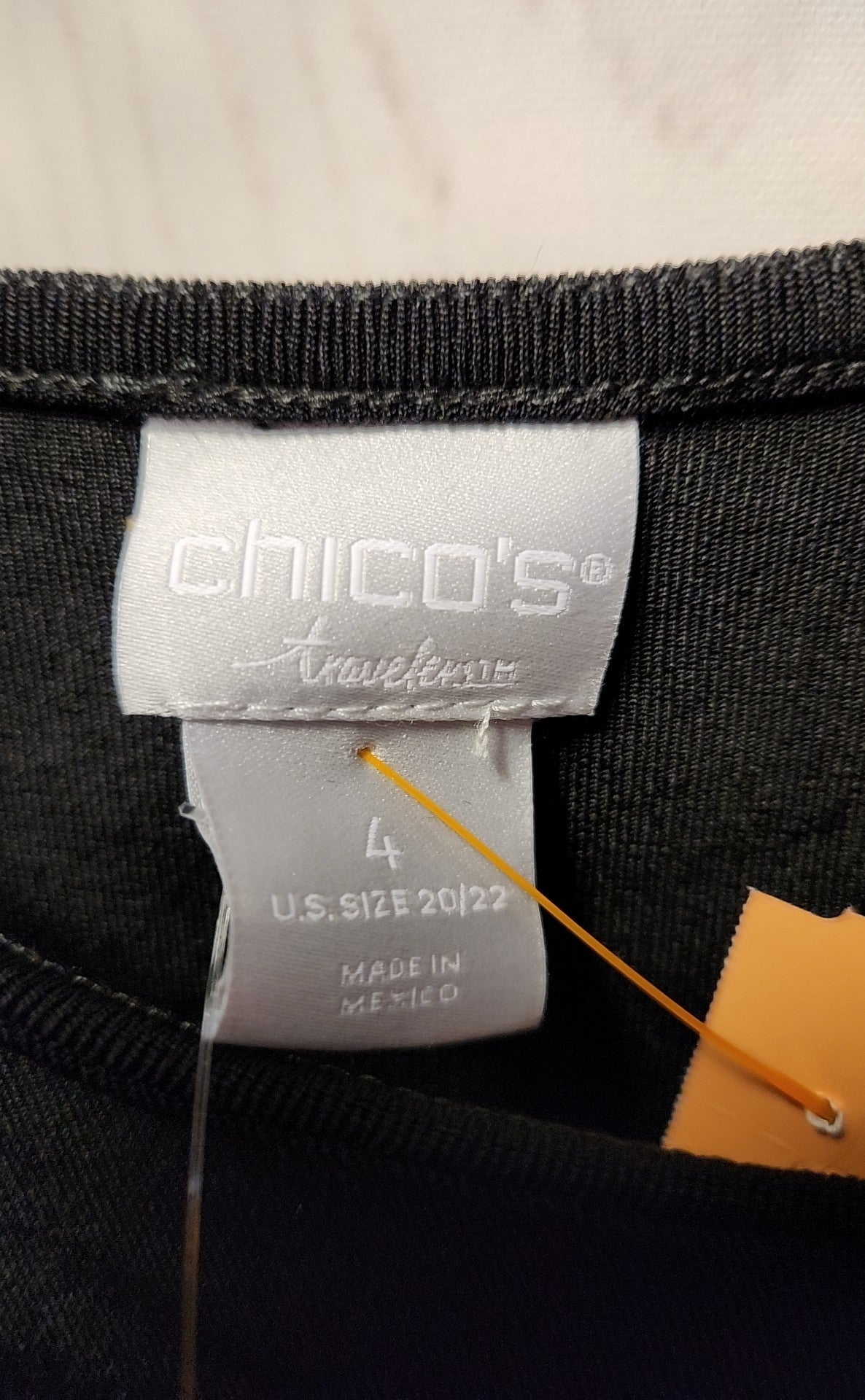 NWT Chico's Travelers Women's Size 4 = US 18/20 Black 3/4 Sleeve Top
