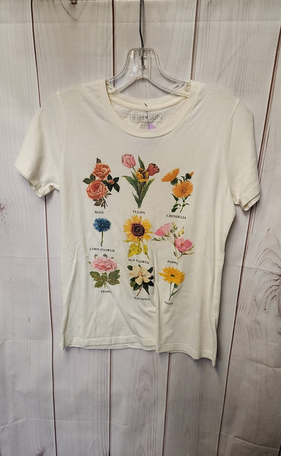Fifth Sun Women's Size M White Floral Short Sleeve Top