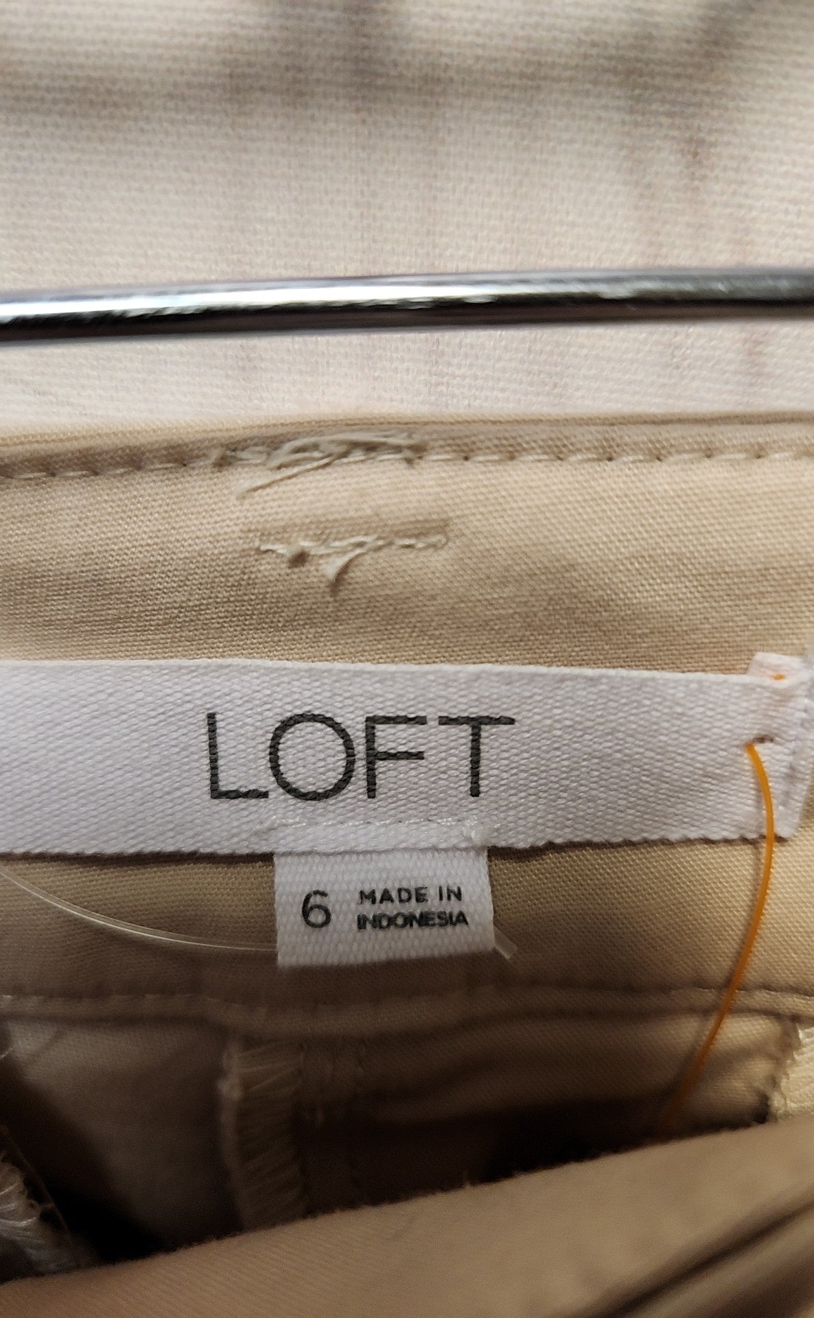 Loft Women's Size 6 Beige Pants