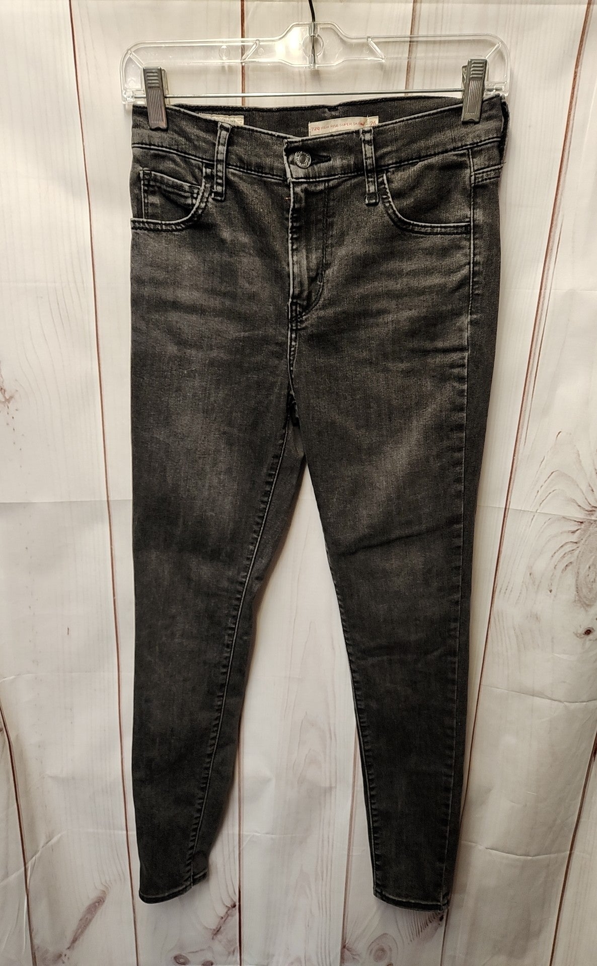 Levis Women's Size 26 (1-2) Black Jeans 720 High Rise Super Skinny