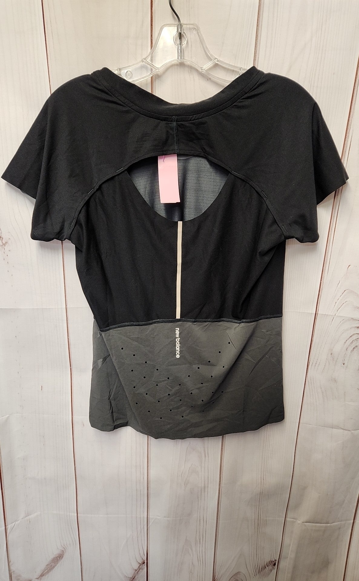 New Balance Women's Size L Black Short Sleeve Top