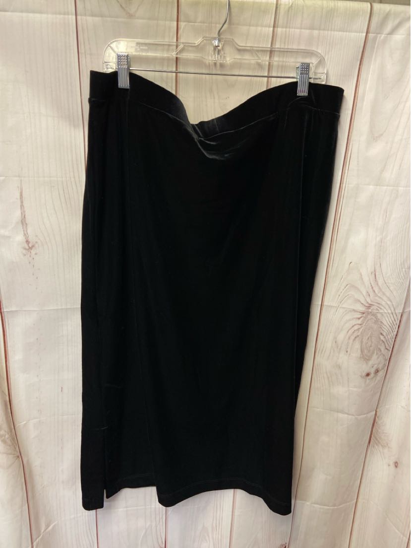 Chico's Women's Size XL Black Skirt