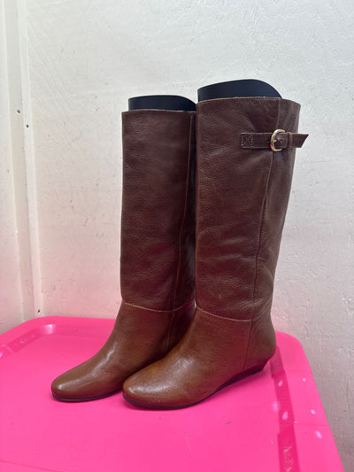 Steve Madden Women's Size 7-1/2 Brown Boots