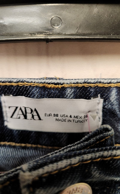 Zara Women's Size 27 (3-4) Blue Jeans