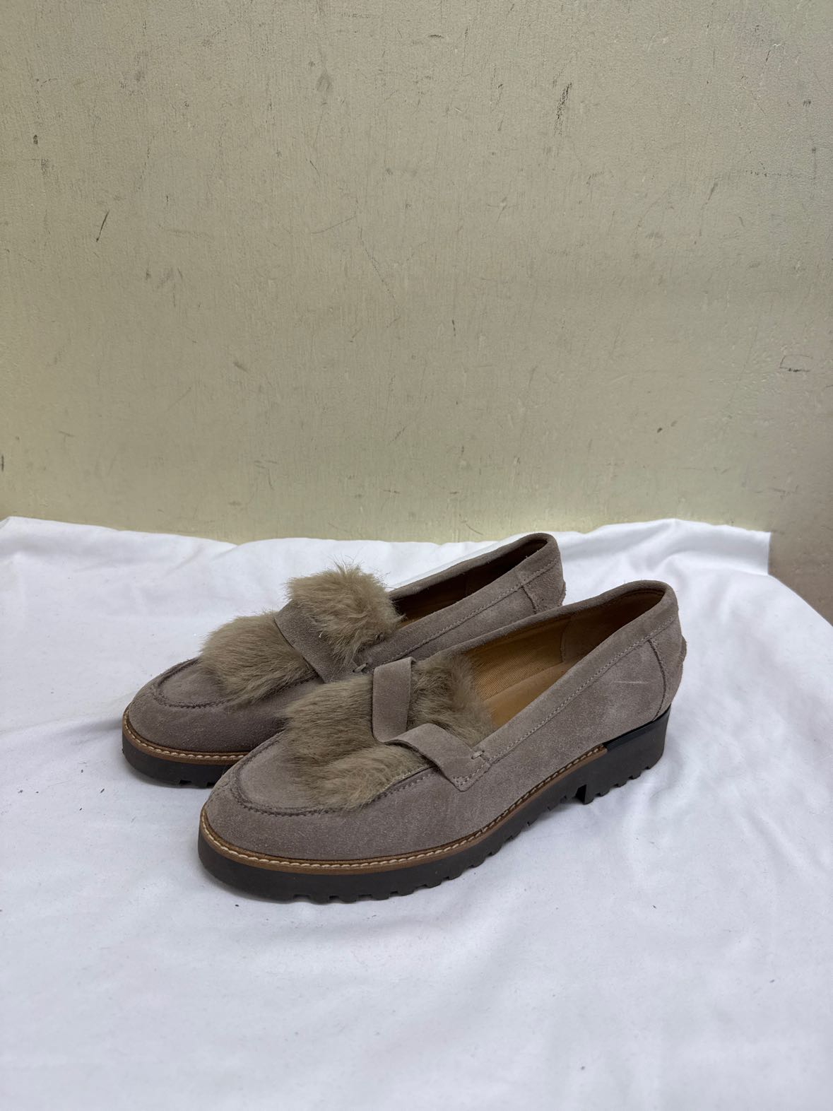 Franco Sarto Women's Size 6 Beige Flats Shoes