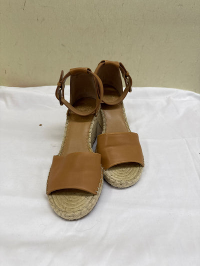 Vince Camuto Women's Size 7 Tan Pumps