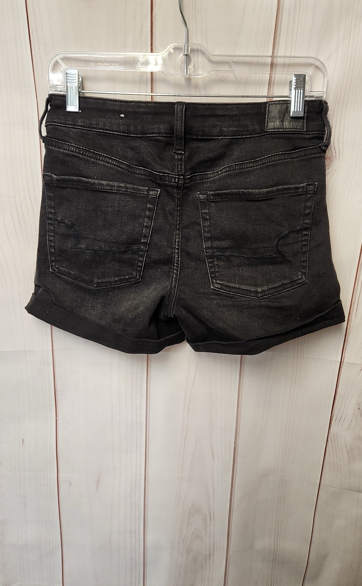 American Eagle Women's Size 6 Black Shorts Midi