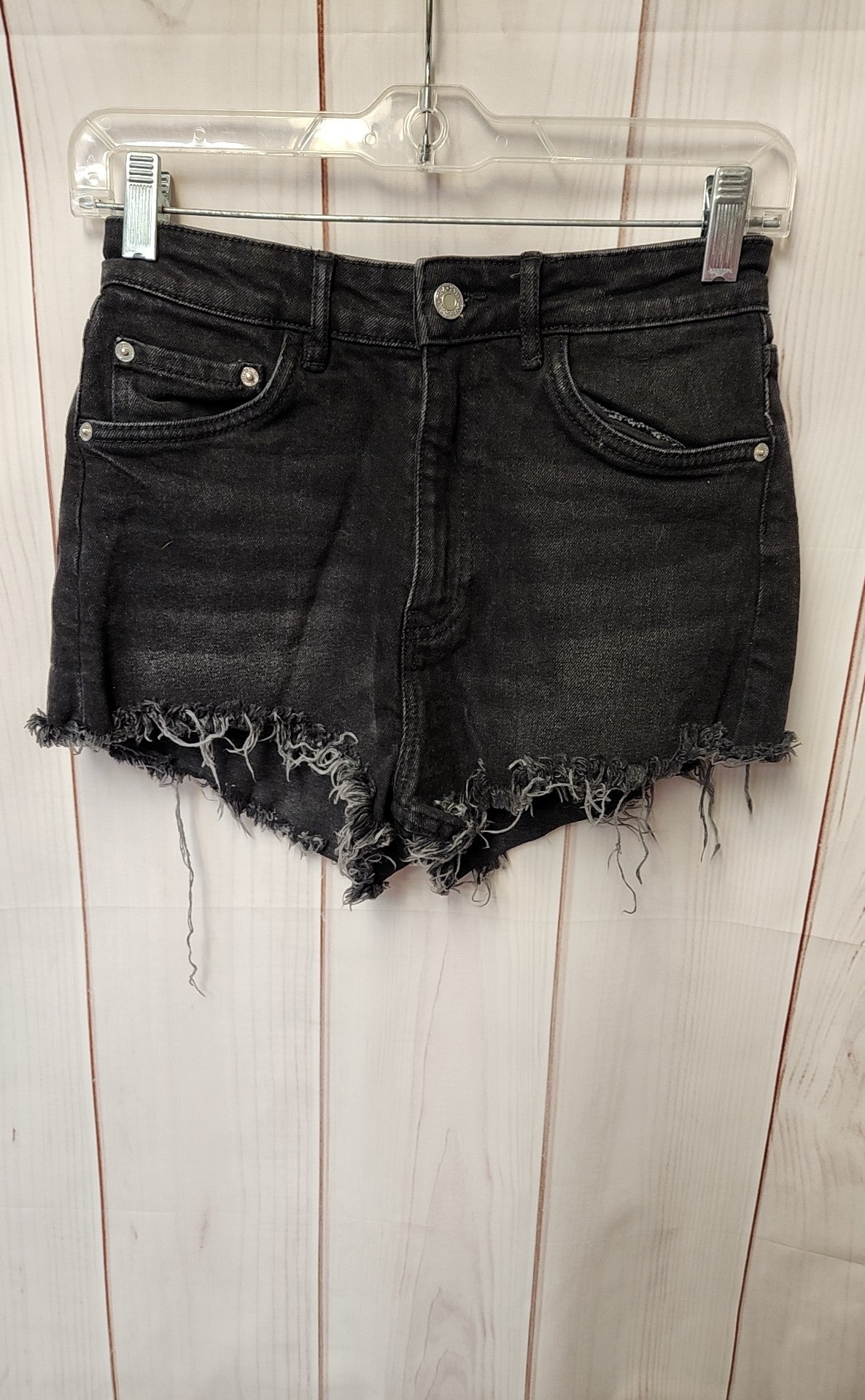 Zara Women's Size 4 Black Shorts