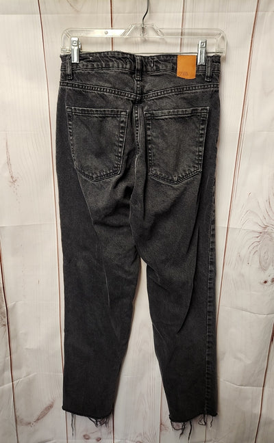 Zara Women's Size 27 (3-4) Black Jeans
