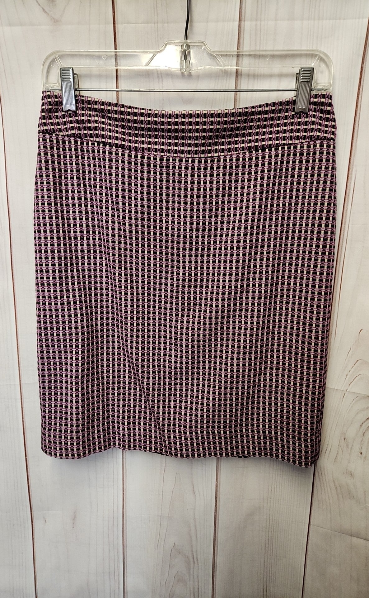 Ann Taylor Women's Size 4 Petite Black & Pink Skirt