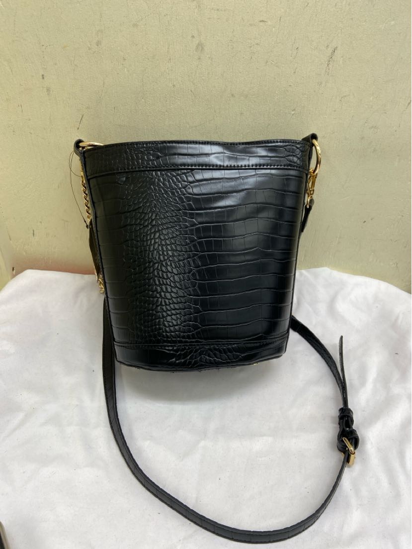 NWT INC Black Purse Bag