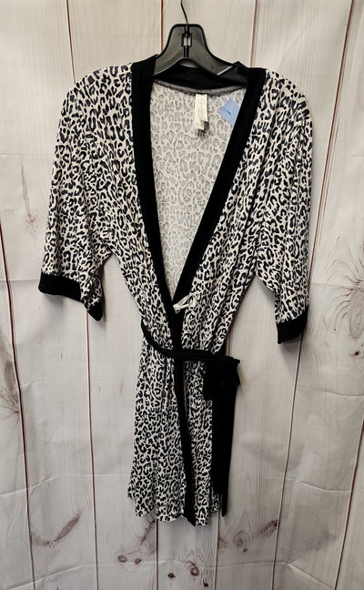 Jessica Simpson Women's Size L White Animal Print Robe