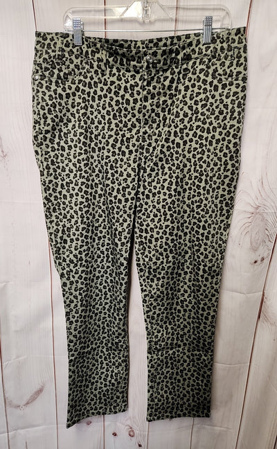 Venus Women's Size 16 Gray Animal Print Pants