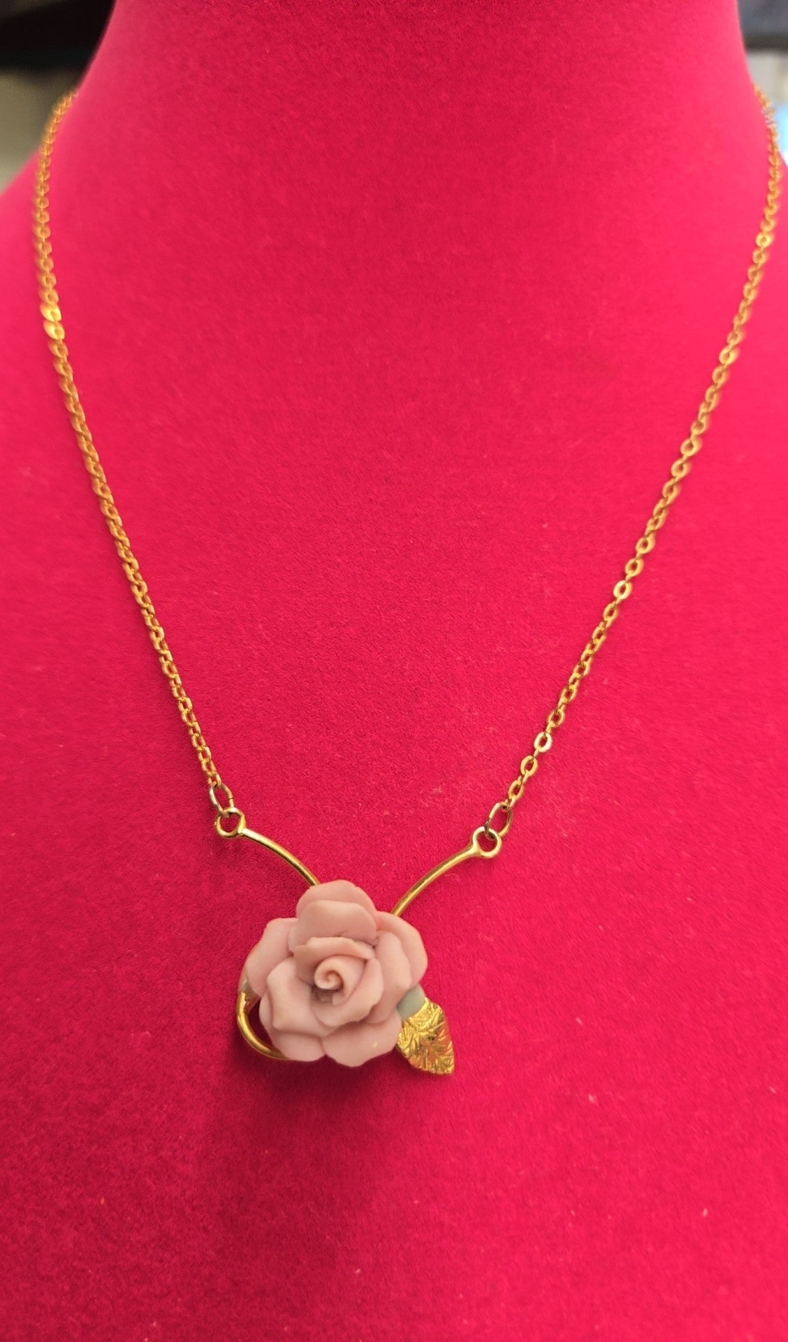 Gold & Pink Roses Necklace & Earrings Jewelry Set